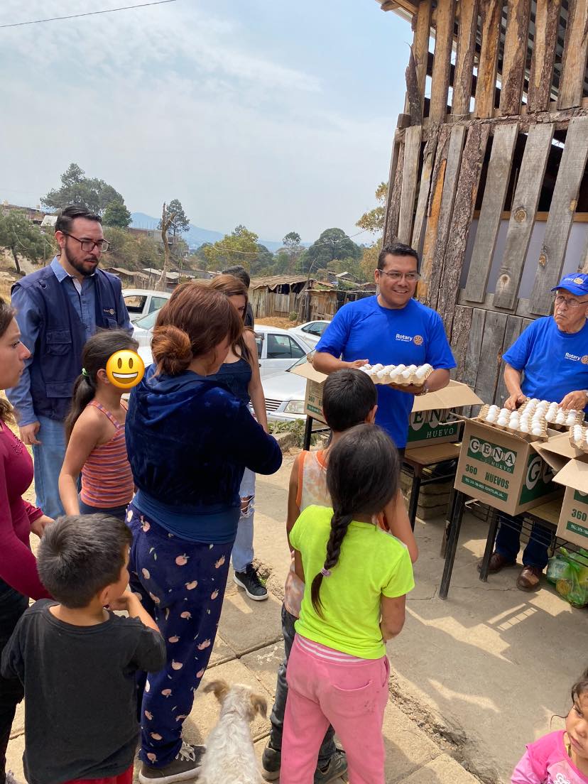 Apoyo alimentario comunitario